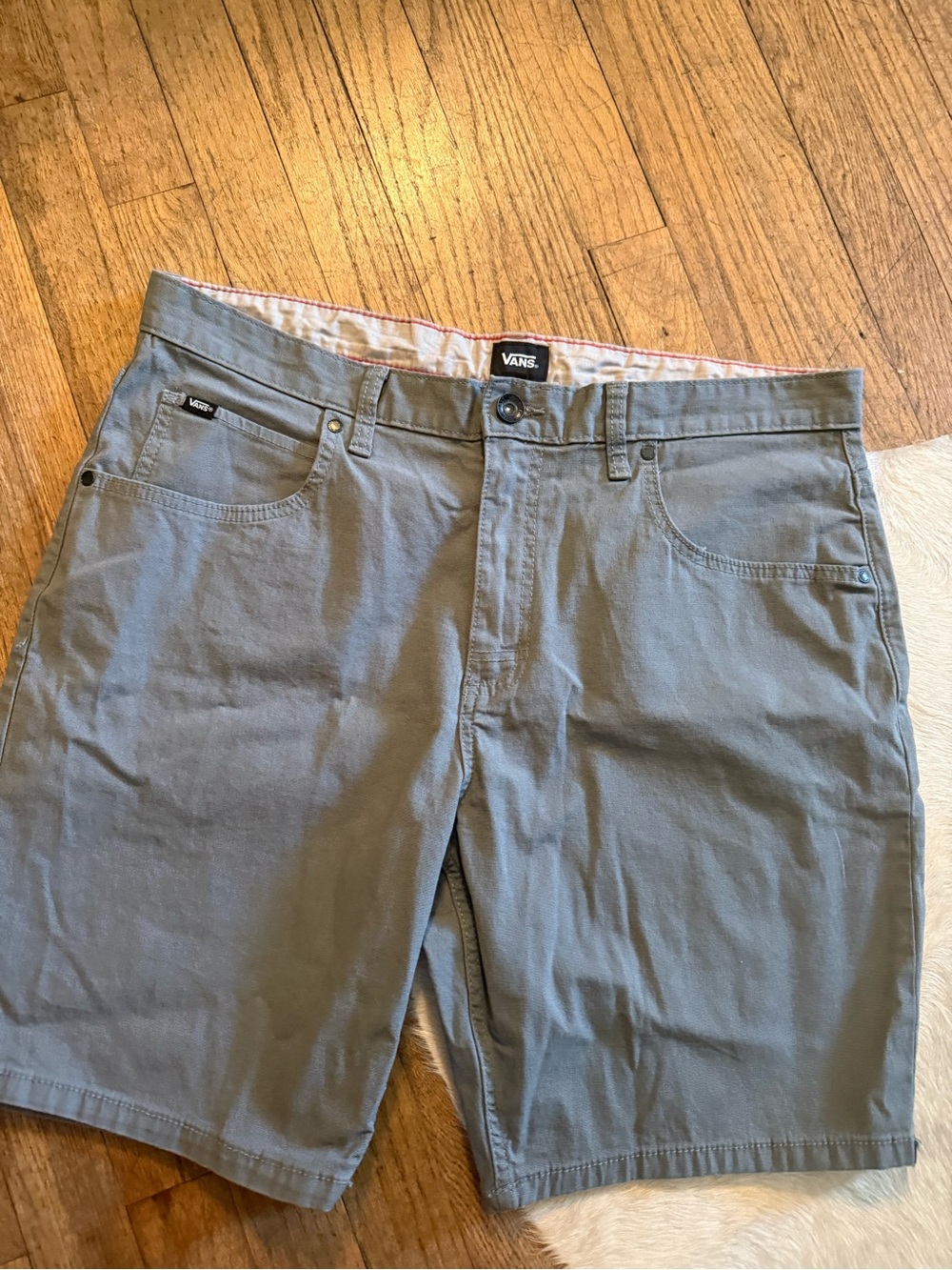 Vans Men's Grey Shorts Size 36